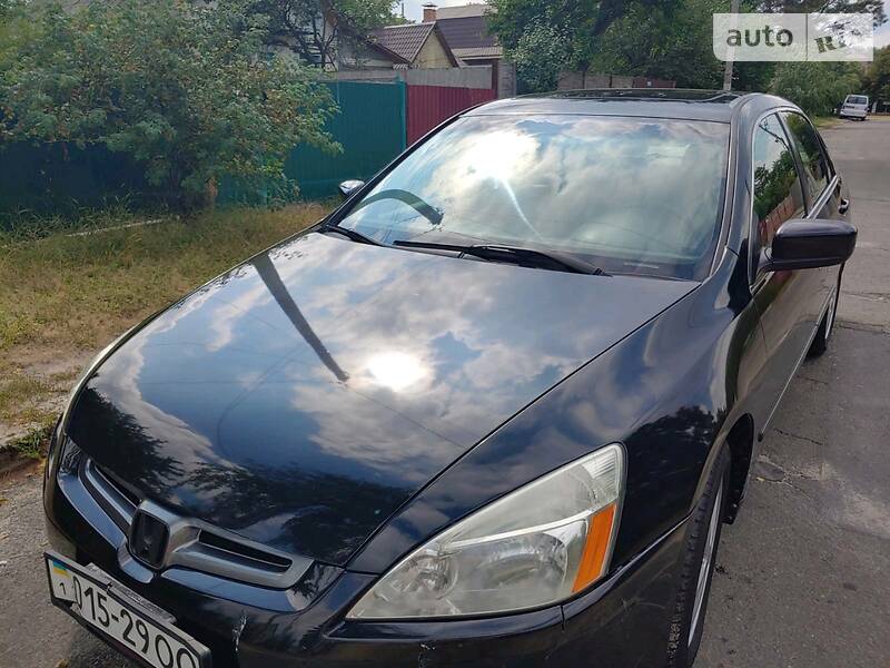 Седан Honda Accord 2005 в Києві