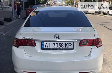 Седан Honda Accord 2011 в Києві