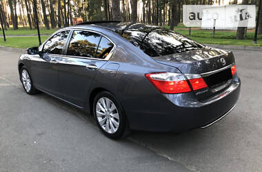 Седан Honda Accord 2014 в Чернигове