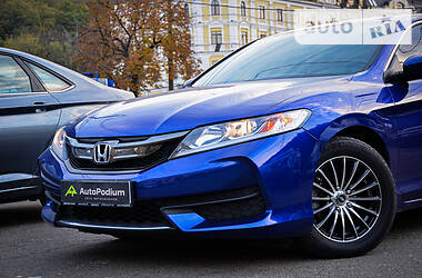 Купе Honda Accord 2016 в Киеве