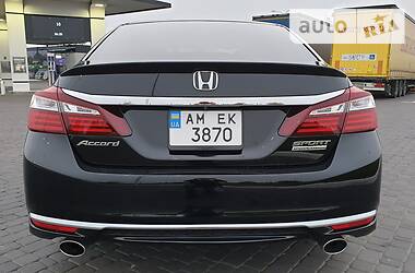 Седан Honda Accord 2016 в Житомире