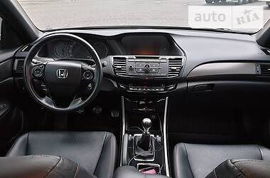 Седан Honda Accord 2016 в Житомире