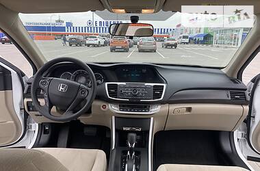Седан Honda Accord 2014 в Виннице
