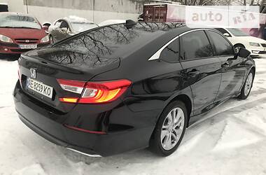 Седан Honda Accord 2018 в Киеве