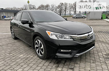 Седан Honda Accord 2016 в Виннице