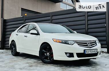 Седан Honda Accord 2010 в Харькове