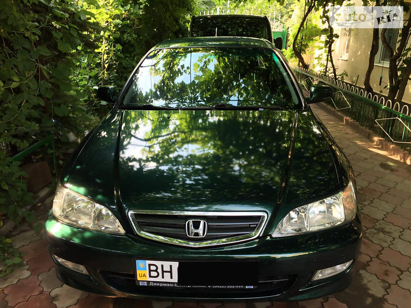 Седан Honda Accord 2001 в Одессе