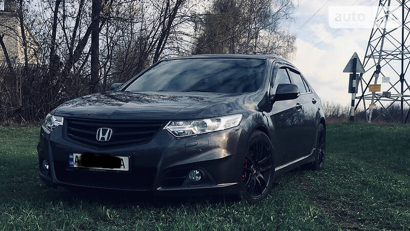 Седан Honda Accord 2010 в Харкові