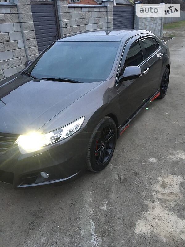 Седан Honda Accord 2010 в Харкові