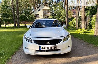 Купе Honda Accord 2008 в Киеве