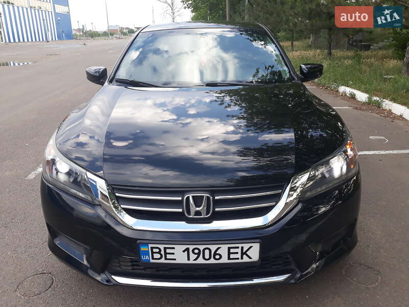 Седан Honda Accord 2013 в Миколаєві