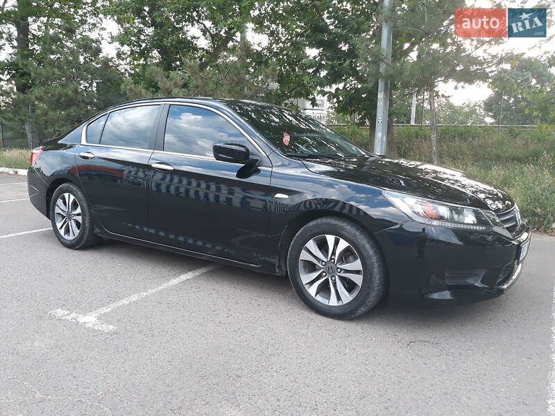 Седан Honda Accord 2013 в Миколаєві