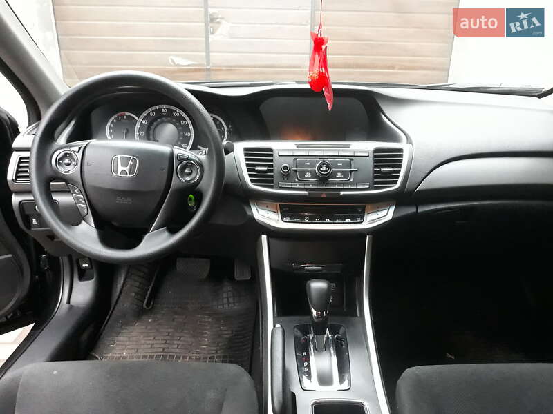 Седан Honda Accord 2013 в Миколаєві