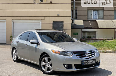 Седан Honda Accord 2010 в Запоріжжі