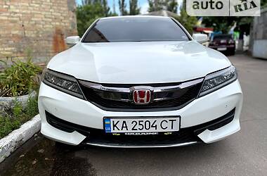 Купе Honda Accord 2015 в 