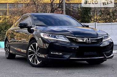Купе Honda Accord 2017 в 