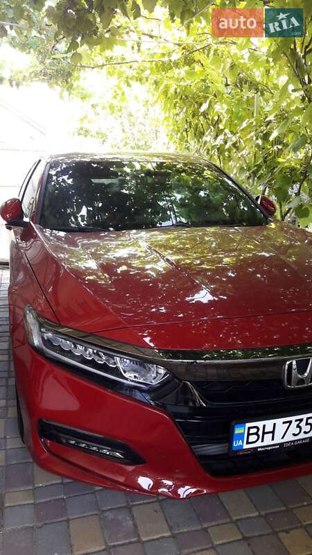 Седан Honda Accord 2017 в Одессе