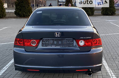 Седан Honda Accord 2006 в Мариуполе