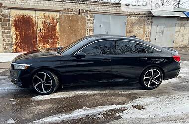Седан Honda Accord 2018 в 