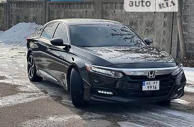 Седан Honda Accord 2018 в 