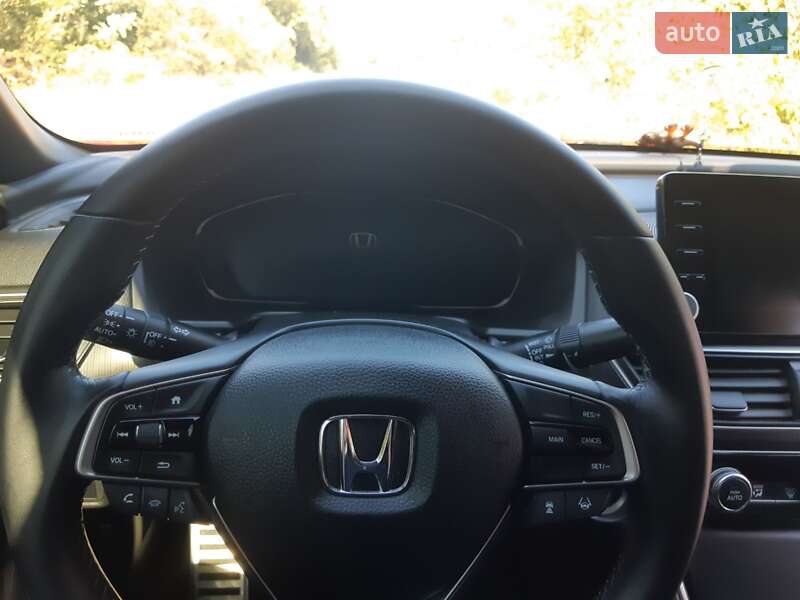 Седан Honda Accord 2017 в Мукачево