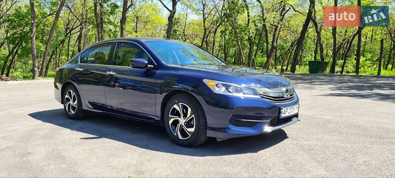 Седан Honda Accord 2017 в Запорожье