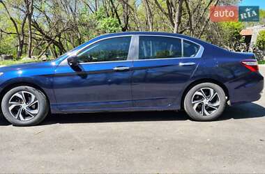 Седан Honda Accord 2017 в Запорожье