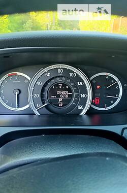 Седан Honda Accord 2014 в 