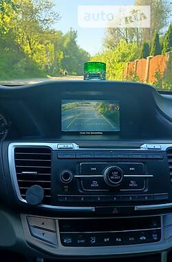 Седан Honda Accord 2014 в 