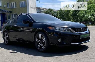 Купе Honda Accord 2014 в 