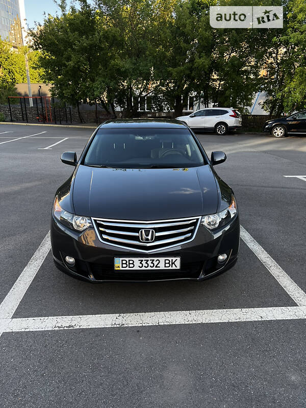 Седан Honda Accord 2008 в Черкасах