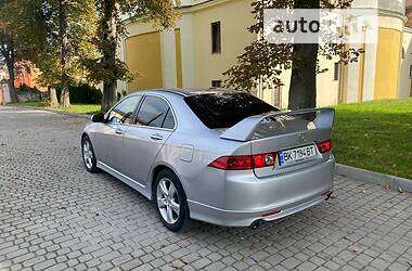 Седан Honda Accord 2005 в Кременці