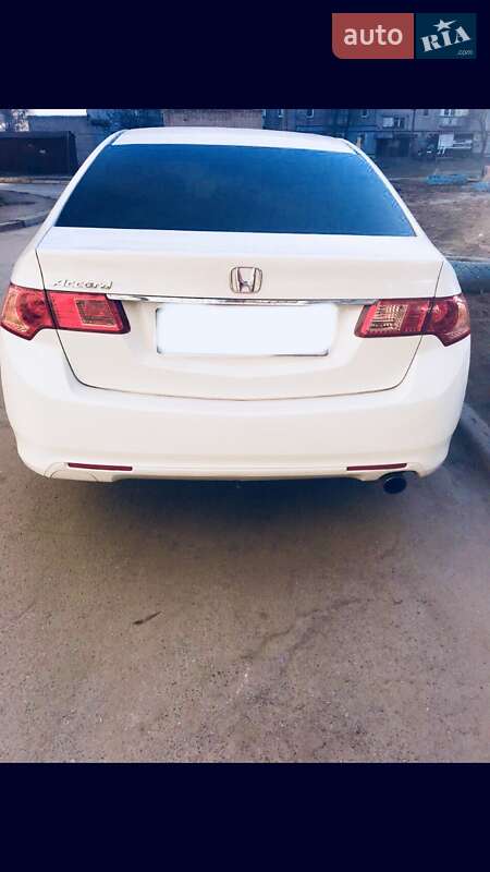 Седан Honda Accord 2012 в Кривому Розі