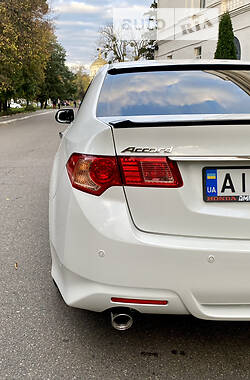 Седан Honda Accord 2012 в 