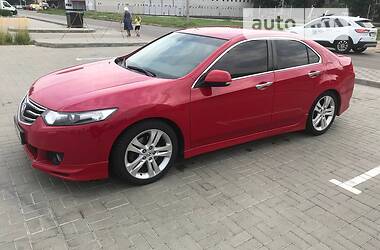 Седан Honda Accord 2010 в Черкассах