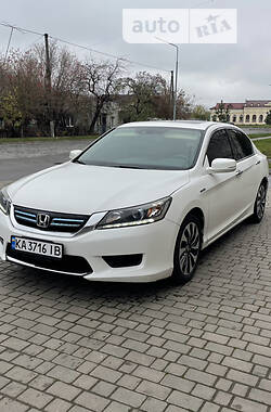 Седан Honda Accord 2014 в Володимир-Волинському