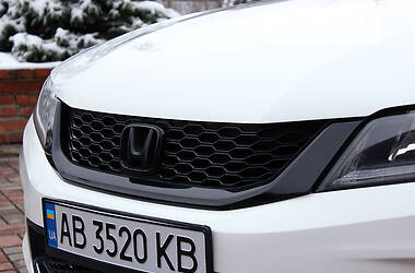 Купе Honda Accord 2013 в 