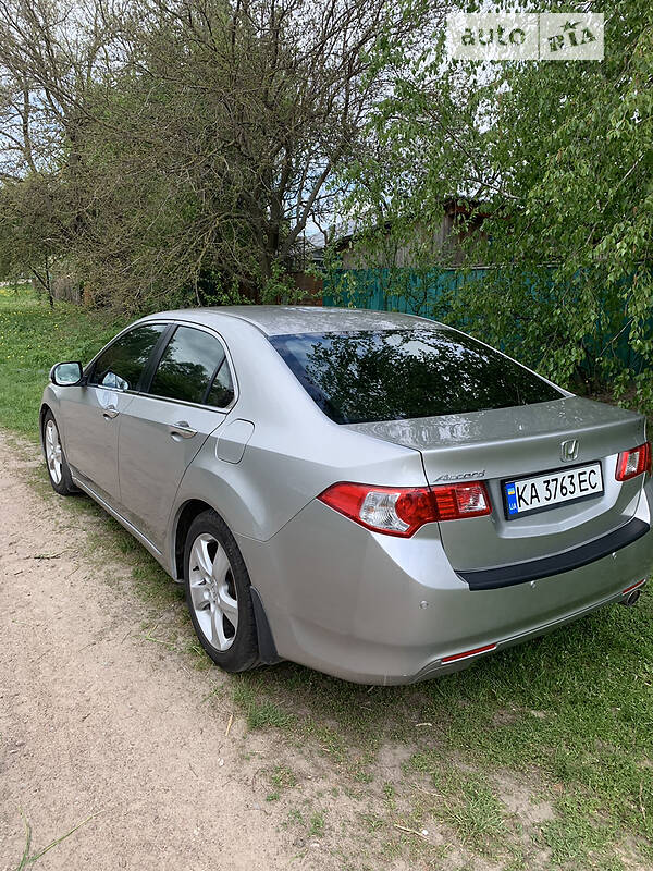 Седан Honda Accord 2008 в Киеве