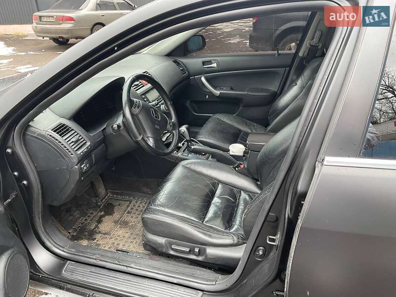 Седан Honda Accord 2005 в Киеве