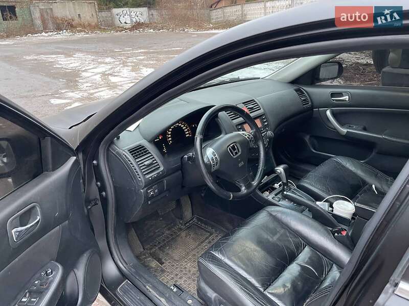 Седан Honda Accord 2005 в Киеве