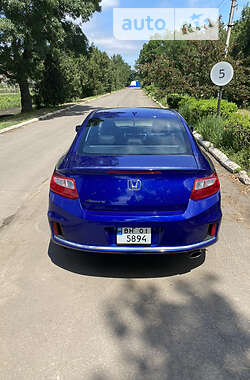 Купе Honda Accord 2013 в 