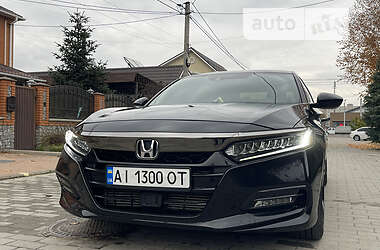 Седан Honda Accord 2018 в 
