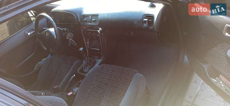 Седан Honda Accord 1995 в Киеве