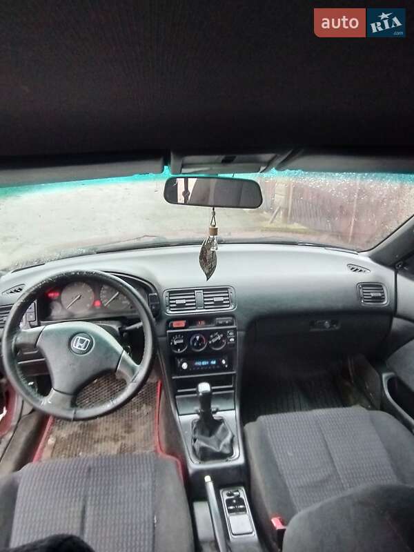 Седан Honda Accord 1993 в Рівному