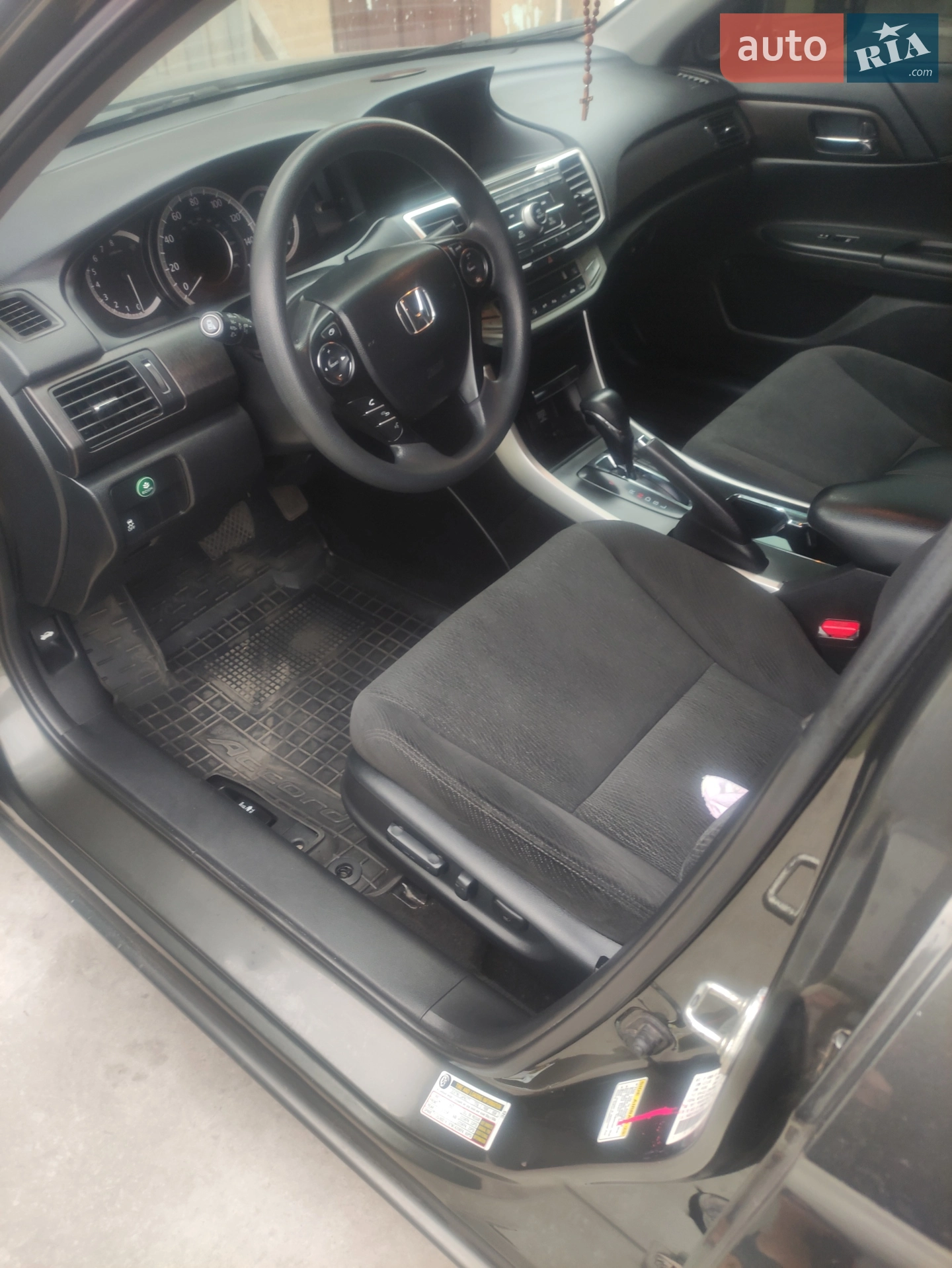 Honda Accord 2014 VIN 1HGCR2F70EA225105 фото оголошення 32 з 40