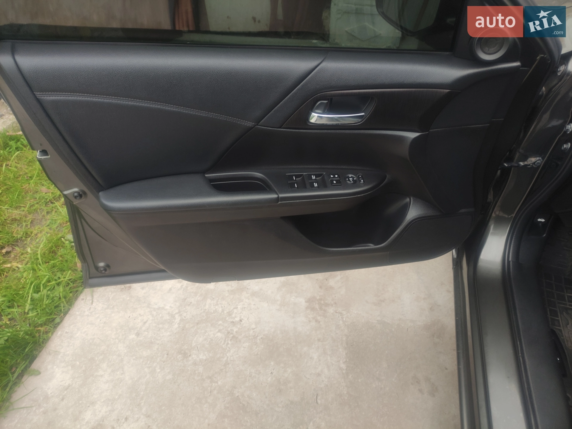 Honda Accord 2014 VIN 1HGCR2F70EA225105 фото оголошення 34 з 40