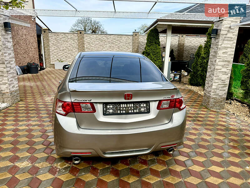 Седан Honda Accord 2008 в Одессе