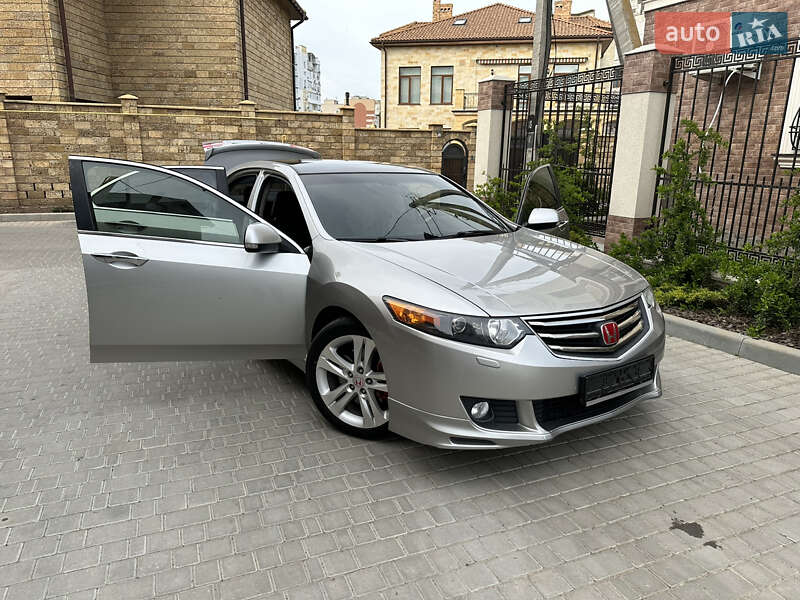 Седан Honda Accord 2008 в Одессе