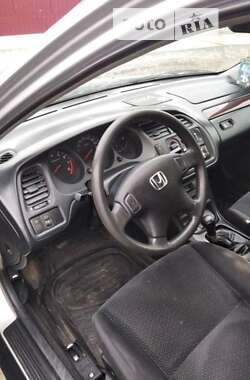 Седан Honda Accord 1999 в Тарутине