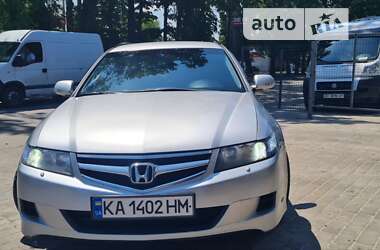 Універсал Honda Accord 2006 в Горішніх Плавнях